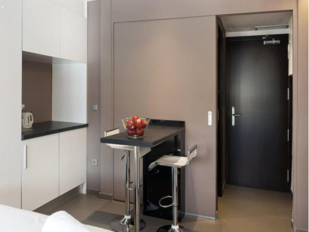 Barcelona Fifteen Central Aparthotel Habitación foto